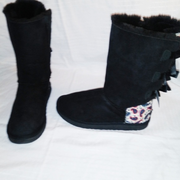 UGG (NWOT) black bailey bows tall w/ paisley - Picture 6 of 8